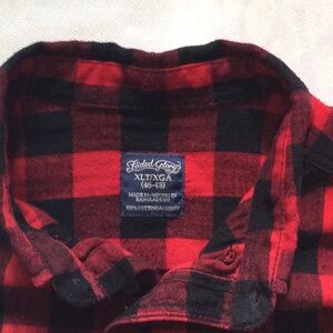 Faded Glory Red Black Plaid Flannel L shirt